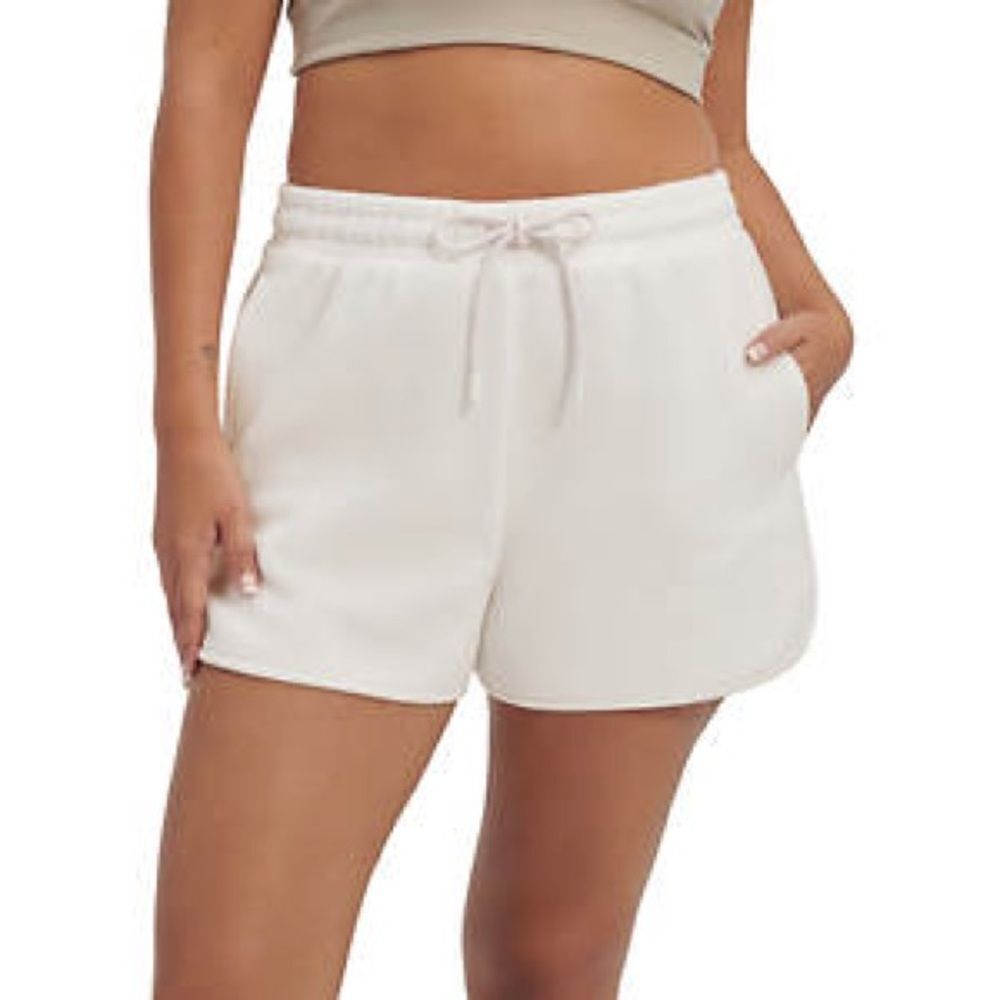 Nwt Ugg Petria Drawstring Sherpa Short Size M